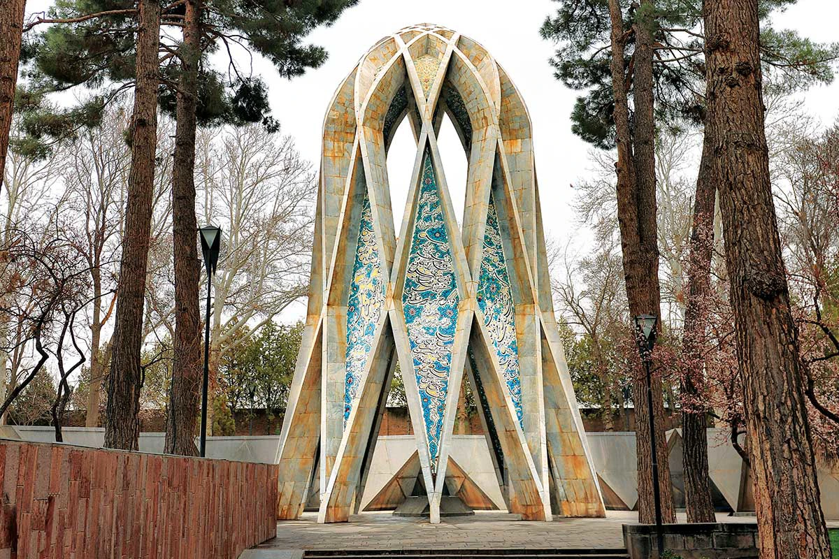 سالن مطالعه خیام